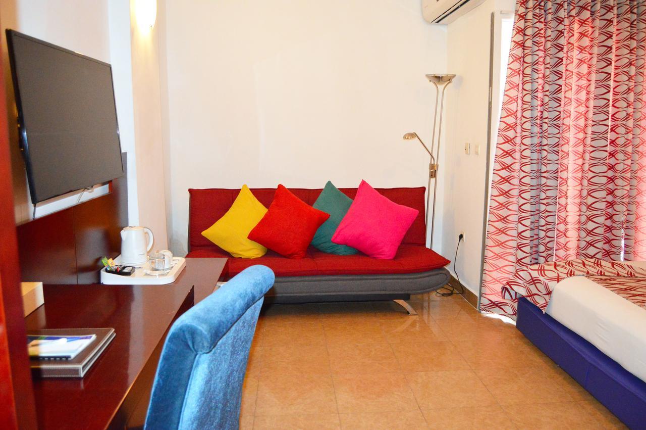 Leon Hotel Kinshasa Exterior foto
